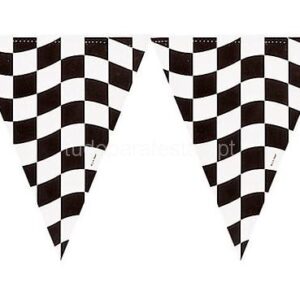 Bandeira Triangular Xadrez 3,65m