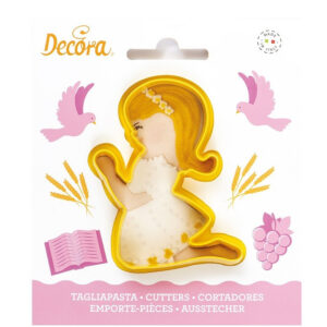 Cortador Menina 9x7cm